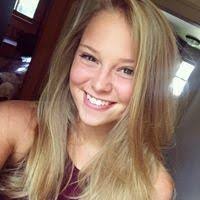 Caitlyn Hopper's Instagram, Twitter & Facebook