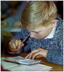 Gern geben wir über unsere videoclips und den kurzfilm einen ersten einblick in unsere schule. 1967 Klassenarbeit Der Uiiic Kl 8 J G Herder Gymnasium In Koln Buchheim 6 Foto Bild Jugend Indoor Schulfotos Bilder Auf Fotocommunity