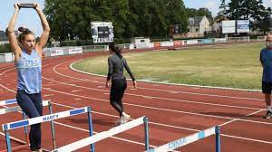 In addition to including the commit message, this option allows you to skip the staging phase. Athletisme Une Reprise Sur La Pointe Des Pieds Dans La Vienne