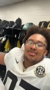 The type to always get my LICKBACK ❌🐔 Now we moving on…