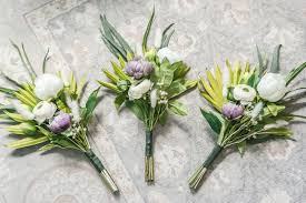 Wedding bouquets can be a simple bunch of flowers tied with a ribbon, or they can be intricate and complex. How To Make Wedding Bouquets Using Fake Flowers