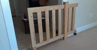 How To Make A Diy Dog Gate Good Doggies Online Diy Dog Gate Diy Baby Gate Diy Gate