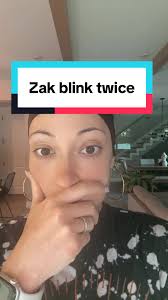 Iris and Zac Kiss Challenge