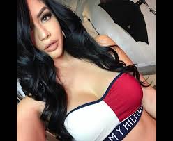 Kim Lee's sexiest pictures - Daily Star