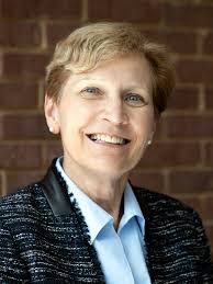 Diann Jones's Instagram, Twitter & Facebook