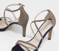 [تصویر:  images?q=tbn:ANd9GcSyn4-747we44DviDSXWNP...liEWkfbMgw]