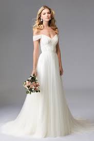 Romantic Wedding Gown Bridalpulse Wedding Dress Gallery Wtoo Brides Fall 2016 Floor Iv Wtoo Wedding Dress Romantic Wedding Gown Wedding Dresses Romantic