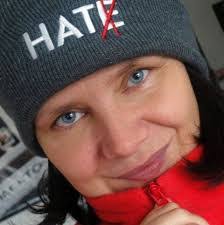 Marisa Winter's Instagram, Twitter & Facebook