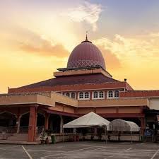 Sholat 5 waktu merupakan kewajiban bagi setiap muslim. Waktu Solat Kemaman Waktusolatkmmn Twitter