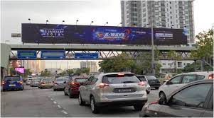 Jalan klang lama veya eski klang yolu , federal yol 2 , kuala lumpur , malezya'daki en eski ve ilk ana yoldur. Jalan Klang Lama Kuala Lumpur Outdoor Billboard Advertising Agency