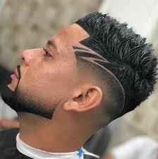 Et pourtant de plus en plus d'hommes et de femmes modernes font venir leur coiffeur réservez votre coiffeur en clics j de h à h, partout en france. Degrade Americain Homme Noir Decouvrez Le Degrade Ideal Pour Vous Coiffure Homme Dessin Modele Coiffure Homme Coiffure Homme Avec Trait