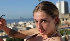 Настя выросла в обычной семье. Nastya Ivleeva Biografiya Foto Lichnaya Zhizn Svadba S Eldzheem Rost I Ves 2021 Uznaj Vsyo