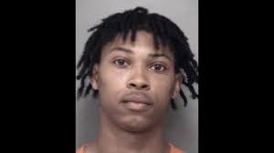 Hashim Bell's Instagram, Twitter & Facebook