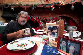 William Fallas a sus 70 años: 'Puedo rajar de que canto como un güila de  30′