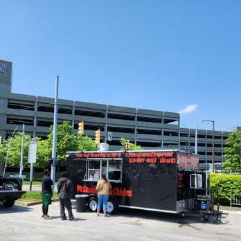 We Smokin' Soul Food Truck — Barbecue restaurant food truck in Norwood, Ohio