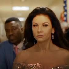Vicki the expensive💅[sorry for this edit, I'm not good at making  velocities] #vickiellis #vicki #queenamerica #catherinezetajonesedit  #catherinezetajones #xbyca #cayeprtty #fypシ #fyp #edit #editor