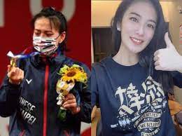 2013年，郭婞淳在國際賽事成績不斷提昇，她先在6月 亞洲舉重錦標賽 女子58公斤級以抓舉102公斤、挺舉134公斤、總和236公斤獲得金牌 。 7月 世界大學運動會 再以抓舉104公斤、挺舉134公斤、總和238公斤，三破世大運紀錄奪金。 Bjqepw 3dqmtxm