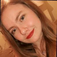 Lauren Heffernan's Instagram, Twitter & Facebook