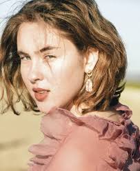 Contemporary metal jewelry, made by hand in Barcelona by Anna Cid