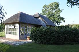 From there he hired smugglers to bring the rest of the family. Ferienhaus Gartenhaus In Westerland Noord Holland