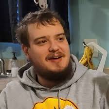 Which visor suits a heavy helmet better?