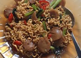 Perlu 2 sdm kecap manis. Langkah Mudah Untuk Membuat Oseng Mie Bakso Pedas Manis Enak Banget Kreasi Masakan