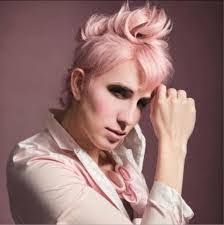 Shelly Dover's Instagram, Twitter & Facebook