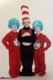 Today i am showing you how to make this easy and simple thing one and thing 2 diy halloween costume! Dr Suess Cat In The Hat And Thing 1 And Thing 2 Costume Original Diy Costumes