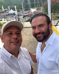 Mi corazón lleno de amor, por haber estado contigo hoy en tu día #AMADA  Virgen del Valle 🙏