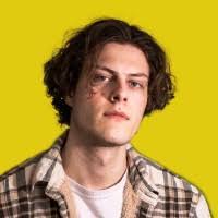 Benjamin Caylor's Instagram, Twitter & Facebook