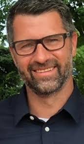 Lori Harsh's Instagram, Twitter & Facebook