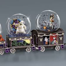 The nightmare before christmas train car: The Nightmare Before Christmas Musical Glitter Globe Train