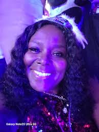 My college roommate Courtney Key and I are celebrating graduating from  University of Southern Mississippi 30 years ago. 🦅 💛 🖤