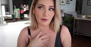 90 Day Fiancé: Stephanie Reveals Real Reason She Keeps New BF Secret