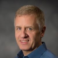 Robert Krack's Instagram, Twitter & Facebook