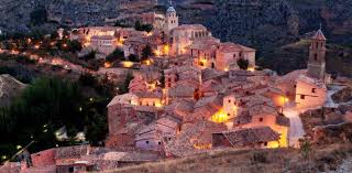 Hostal restaurante aguilar is located 13.1 mi away, and this property has a restaurant, free wifi, and free parking. Escapada A La Iglesuela Del Cid En Teruel
