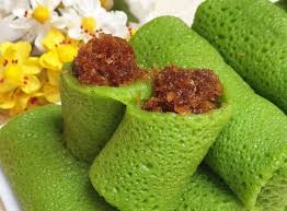 Pandan and coconut stuffed pancake rolls. Resep Kue Dadar Gulung Manis Dengan Gula Merah Bisa Jadi Produk Jualan Karawang Post