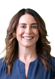 Leanne Bullock's Instagram, Twitter & Facebook