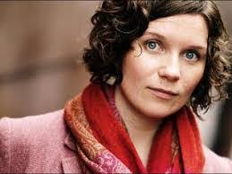 Geraldine Hewitt's Instagram, Twitter & Facebook