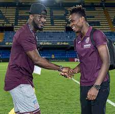She is usually seen sitting on top of the speakers, bopping her head to the tempo of the music, cheering boyfriend on and keeping track of combos. Peter Okoye Of Psquare Visits Super Eagles Player Samuel Chukwueze In Spain Pics Sports Nigeria