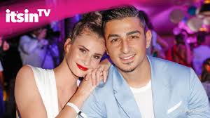 Betty taube wählte für die zweite hochzeit mit dem fußballspieler koray günter ein kleid, das am 8. Ex Gntm Betty Taube Bisschen Naiv So Fruh Zu Heiraten Youtube