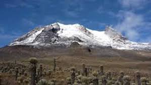 5.220 msnm el nevado del tolima (también conocido como la montaña dulima desde antes de la conquista por los nativos indígenas) es un volcán localizado en la. Cabanuelas Y El Nevado Del Tolima Dos Topicos Para Recordar Con Motivo Del Dia Mundial Del Clima La Cronica Del Quindio Noticias Quindio Colombia Y El Mundo