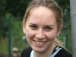 Justine LION, 38 ans (PRAGUE, ARQUES, BOULOGNE SUR MER)