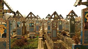 It has an area of 443 km2 and a population of 15,037. MaramureÈ 9 Locuri De Vizitat Jurnal De CÄlÄtorie