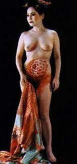 デヴィ夫人エロ画像64枚 70過ぎてもこのデカパイ！凄いな！！！ | おっぱいさん。