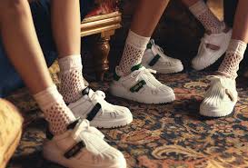 17,682,041 likes · 113,793 talking about this · 123,299 were here. Mit Diesen Trend Sneakern Von Dior Geht Man Stilsicher Durch 2021