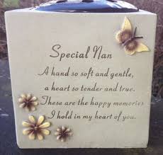 What To Write On A Funeral Flower Card For Nan Card Flower Funeral Nan Write In 2020 Funeral Messages Funeral Flowers Flower Cards
