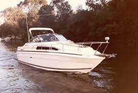 26ft Sea Ray Weekender 1985 Cabin Cruiser Boat Fishing Gear