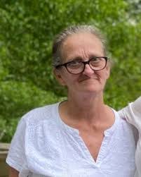 Mackenzie Williamson's Instagram, Twitter & Facebook