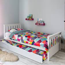 Whether you're looking for a daybed or any one of our other types of beds—platform beds, canopy beds, four poster beds, panel beds, sleigh beds or traditional beds—you'll be certain to find the right fit for your master bedroom, kids' room, guest room or any. White Trundle Bed With Pullout Spacesaver Noa Nani